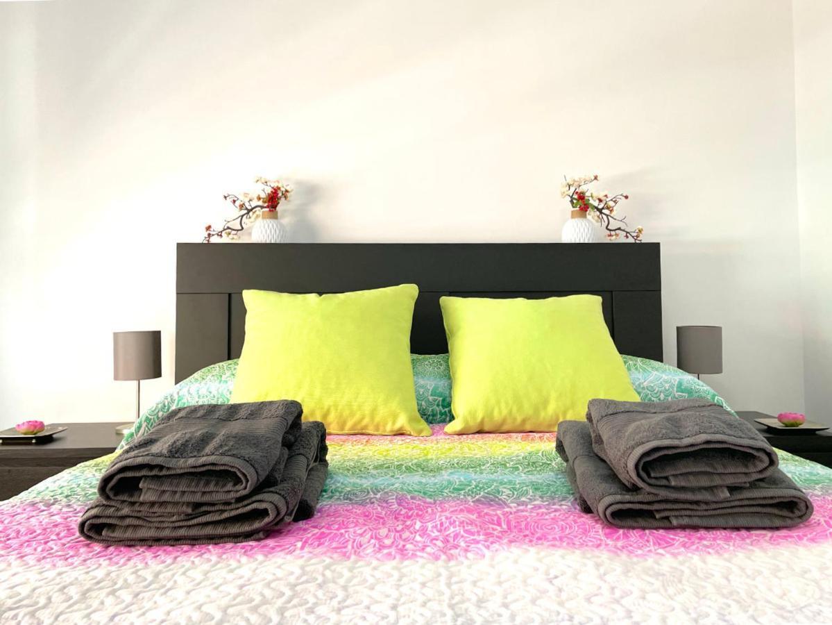 Apartamento Vialia Málaga Dış mekan fotoğraf